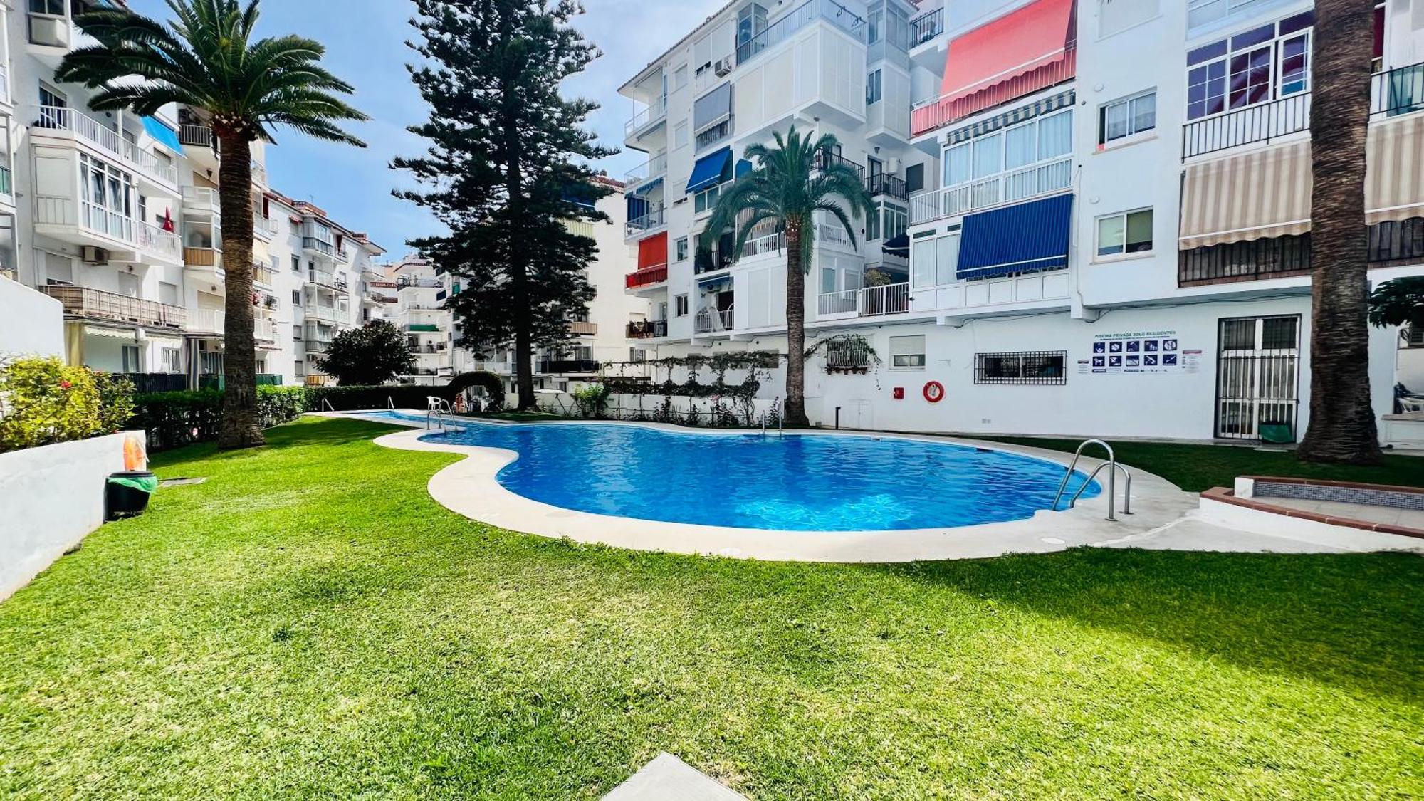 Estudio Bahia En El Centro De Nerja - South Costa מראה חיצוני תמונה